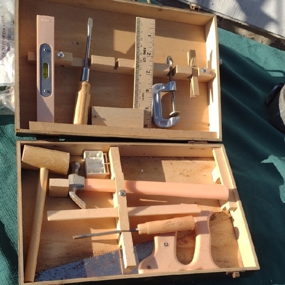 1960's Wooden Play Tool Set with Case - Picture 1 of 5
